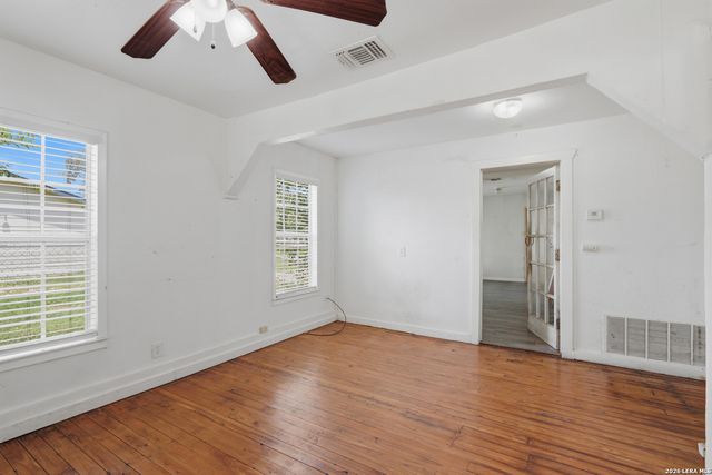 243 Durant, San Antonio, TX 78237