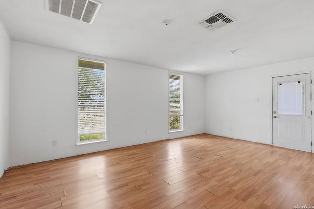 243 Durant, San Antonio, TX 78237