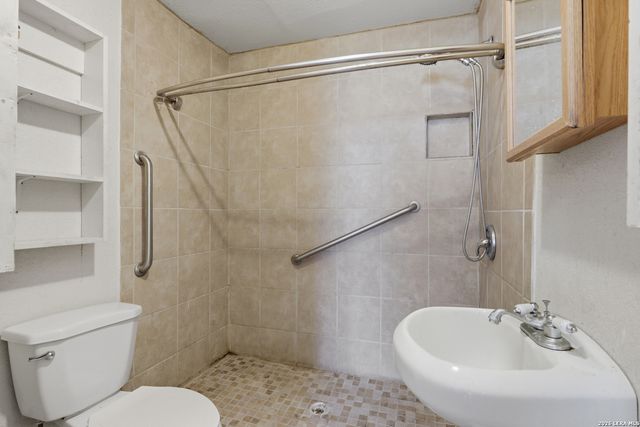 243 Durant, San Antonio, TX 78237