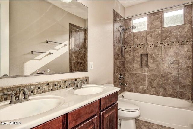 5553 W Buckskin Trail, Phoenix, AZ 85083