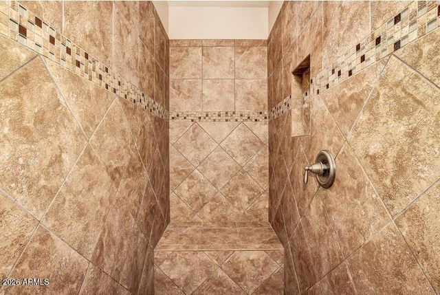 5553 W Buckskin Trail, Phoenix, AZ 85083