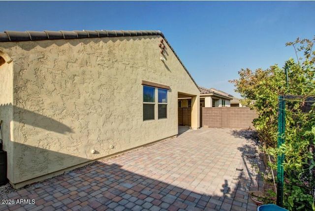 5553 W Buckskin Trail, Phoenix, AZ 85083