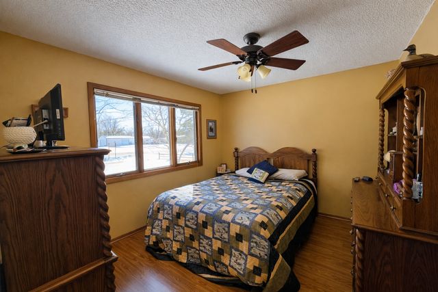 2602 210th Avenue, Mora, MN 55051