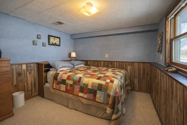 2602 210th Avenue, Mora, MN 55051