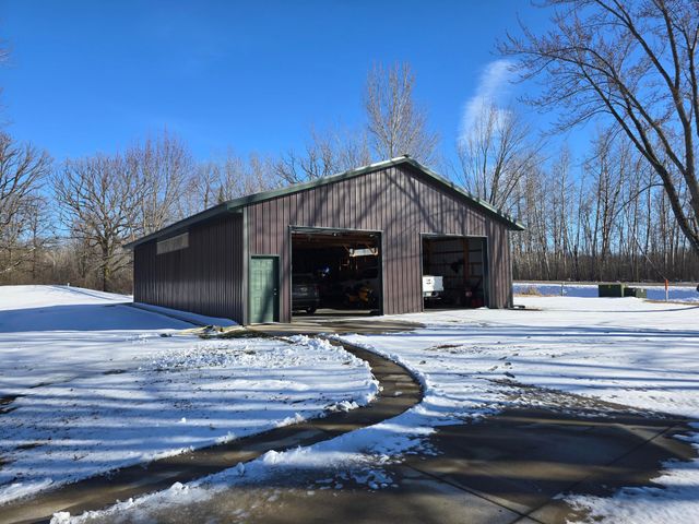 2602 210th Avenue, Mora, MN 55051