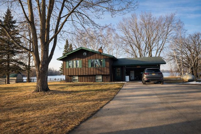 2602 210th Avenue, Mora, MN 55051