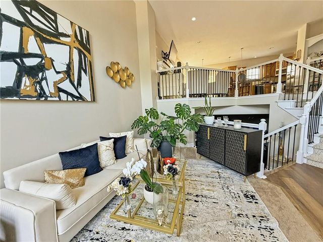 9060 E 51st Street, Kansas City, MO 64133