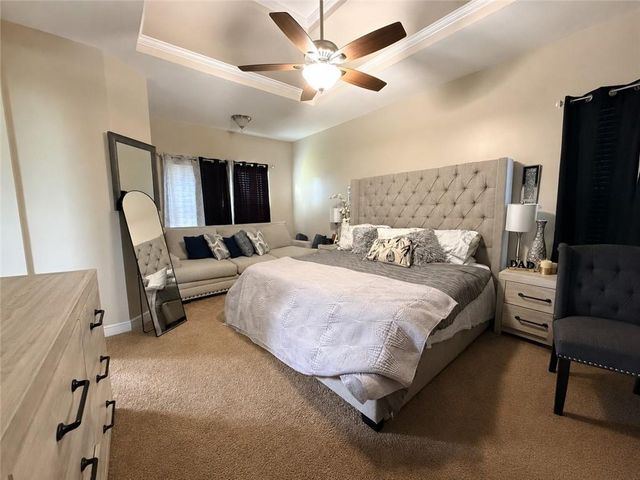 9060 E 51st Street, Kansas City, MO 64133