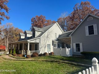 2570 Martha Washington Rd, Clarkrange, TN 38553