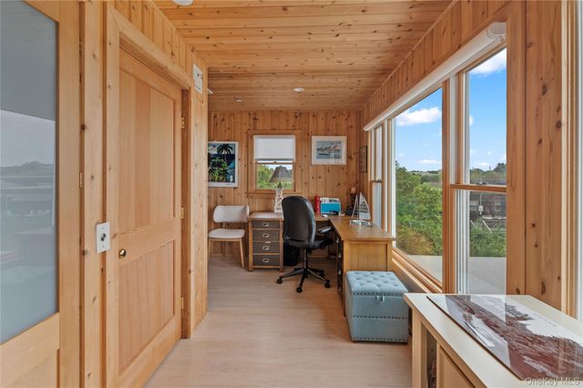 33 Schooner, Ocean Beach, NY 11770