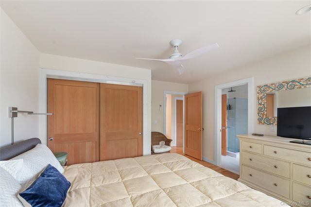 33 Schooner, Ocean Beach, NY 11770