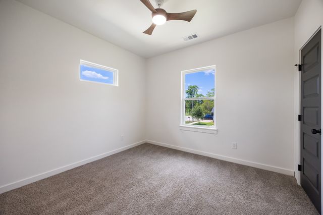 411 Runnells Street, Terrell, TX 75160