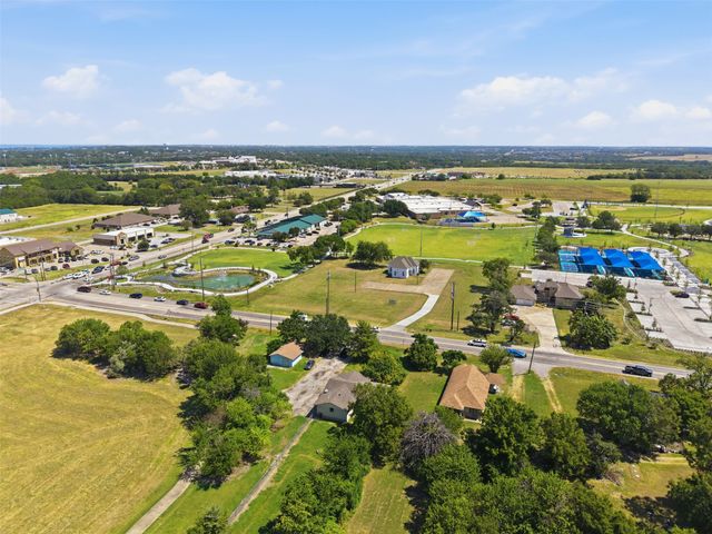 2471 N Fm 740, Heath, TX 75032