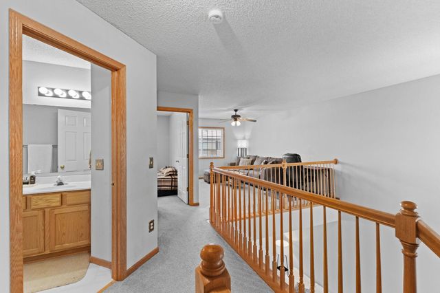 7395 Derby Lane, Shakopee, MN 55379