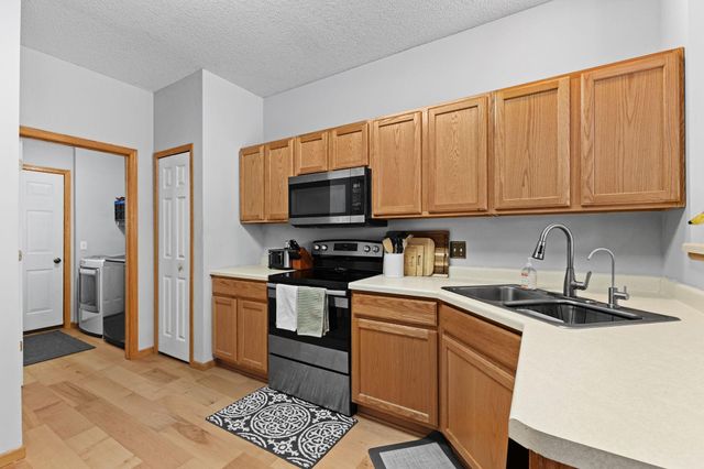 7395 Derby Lane, Shakopee, MN 55379