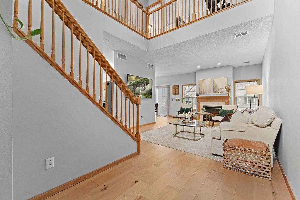 7395 Derby Lane, Shakopee, MN 55379