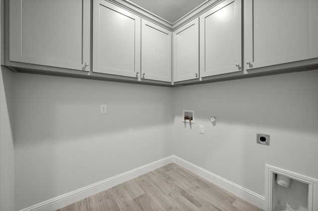 2361 Spring Park Boulevard, Arlington, TX 76016