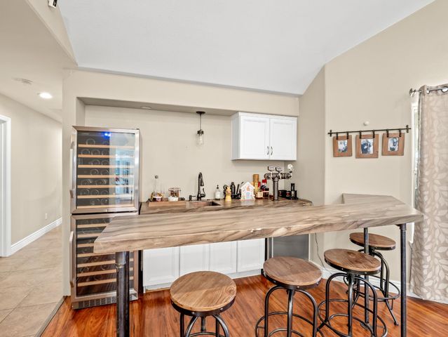 2690 Joshua Avenue, Clovis, CA 93611