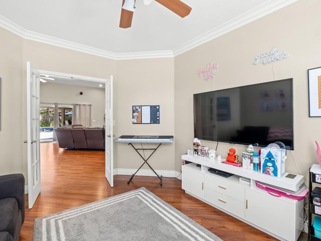 2690 Joshua Avenue, Clovis, CA 93611