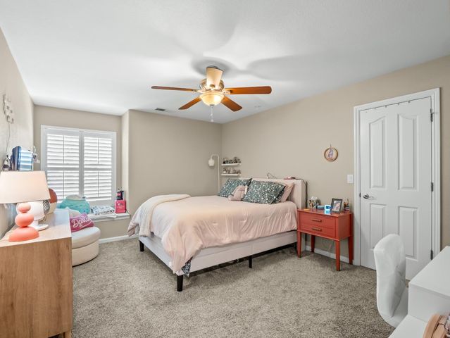 2690 Joshua Avenue, Clovis, CA 93611