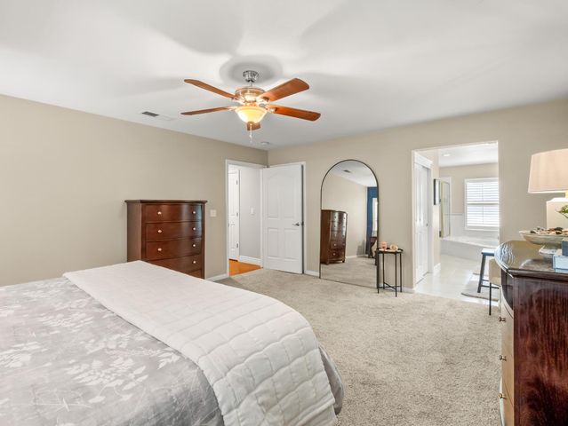 2690 Joshua Avenue, Clovis, CA 93611