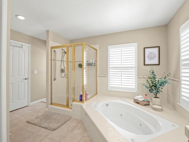 2690 Joshua Avenue, Clovis, CA 93611