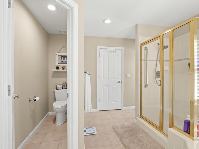 2690 Joshua Avenue, Clovis, CA 93611