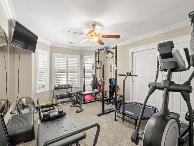 2690 Joshua Avenue, Clovis, CA 93611