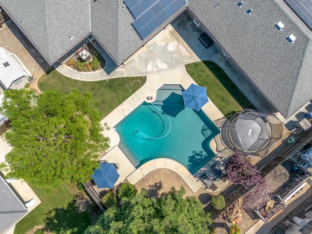 2690 Joshua Avenue, Clovis, CA 93611