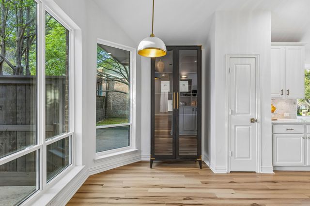 936 MIDLAND CREEK Drive, Southlake, TX 76092