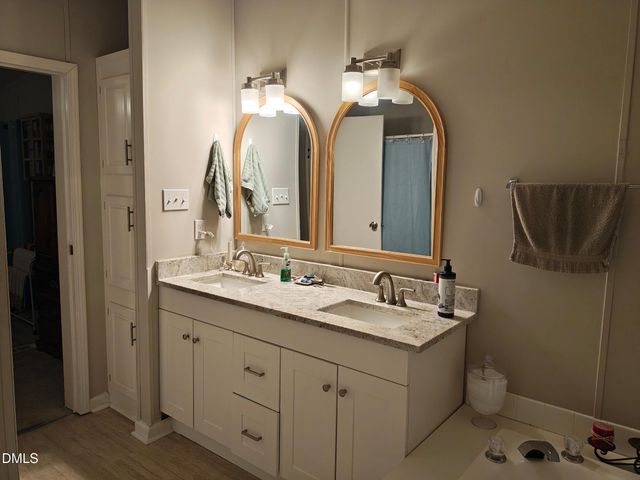 87 E Williams Street, Coats, NC 27521