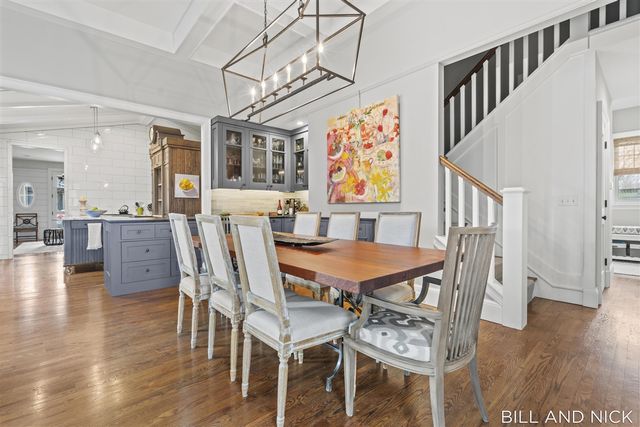 24 Chestnut Street, Douglas, MI 49406