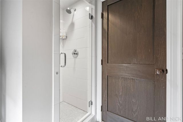 24 Chestnut Street, Douglas, MI 49406