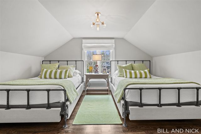 24 Chestnut Street, Douglas, MI 49406