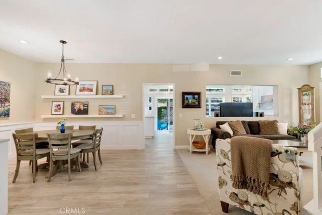 305 Saint Thomas, Oak Park, CA 91377