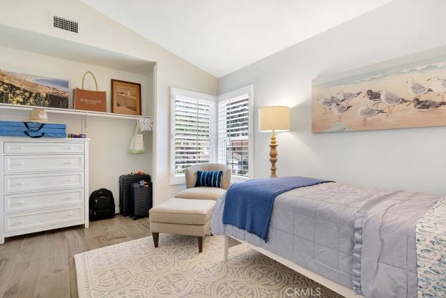 305 Saint Thomas, Oak Park, CA 91377