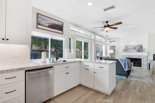 305 Saint Thomas, Oak Park, CA 91377
