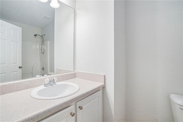 3502 Louella Lake Court, Snellville, GA 30039
