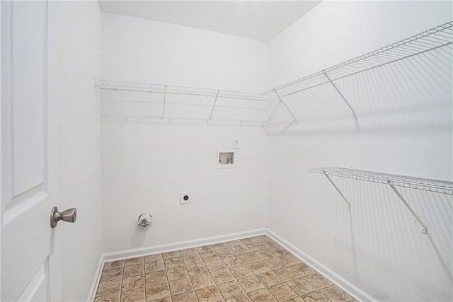 3502 Louella Lake Court, Snellville, GA 30039