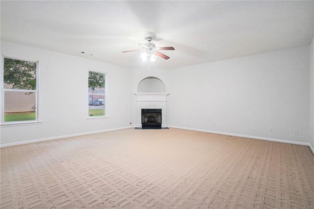3502 Louella Lake Court, Snellville, GA 30039