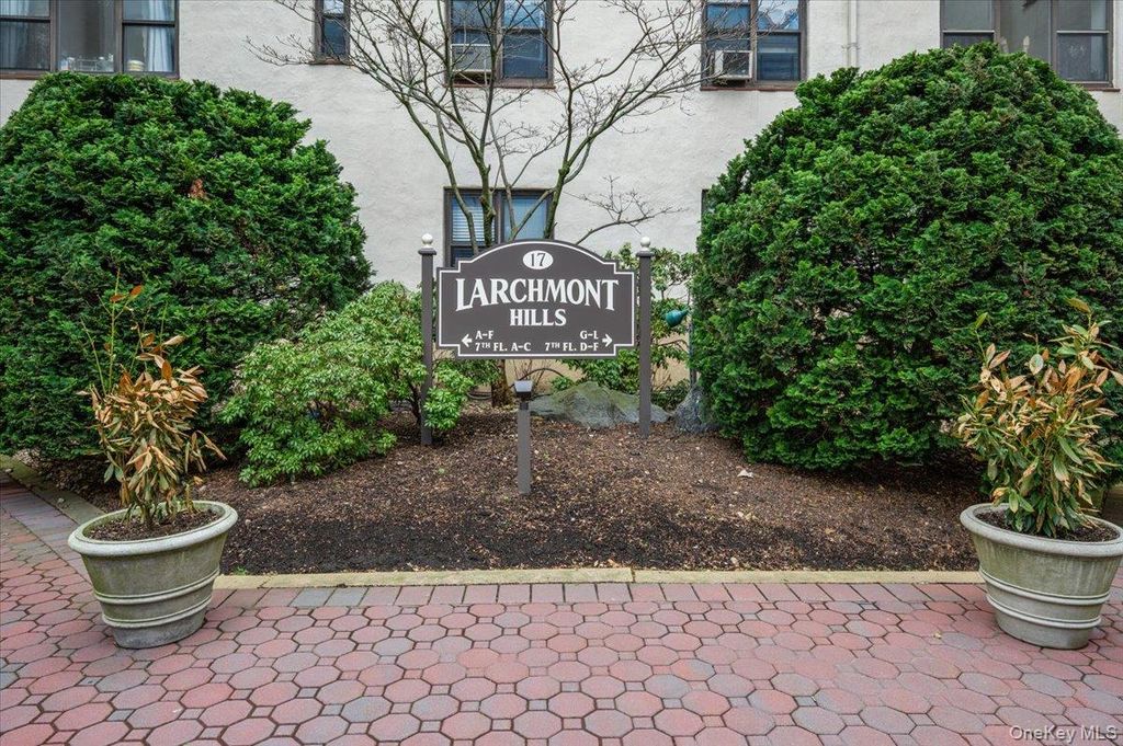 17 N Chatsworth Avenue 3L, Larchmont, NY 10538