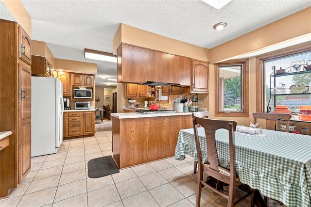 8356 NW 28th Street, Ankeny, IA 50023