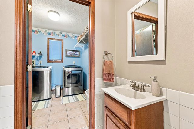 8356 NW 28th Street, Ankeny, IA 50023
