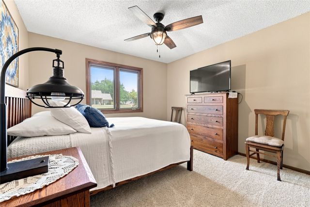8356 NW 28th Street, Ankeny, IA 50023