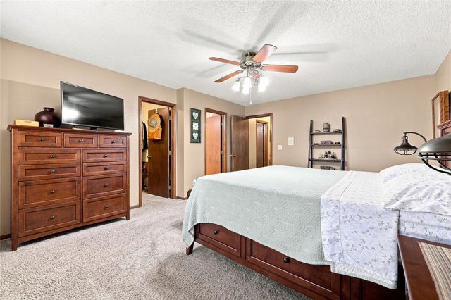 8356 NW 28th Street, Ankeny, IA 50023