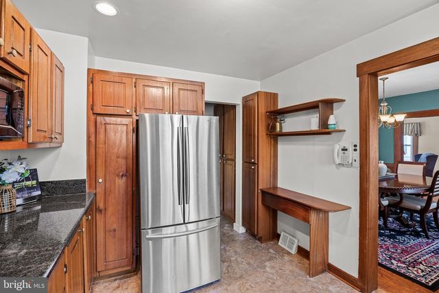 223 S WARNER ST, Woodbury, NJ 08096