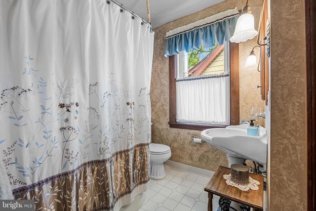 223 S WARNER ST, Woodbury, NJ 08096