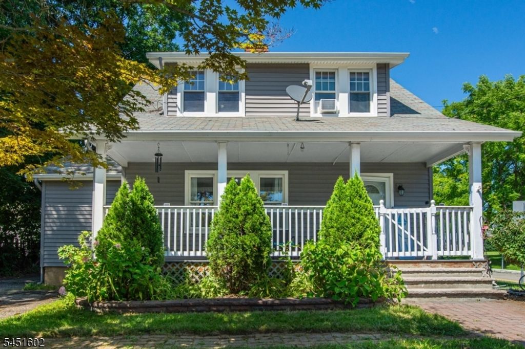 6 N Mount Olive Rd, Mount Olive Twp., NJ 07828