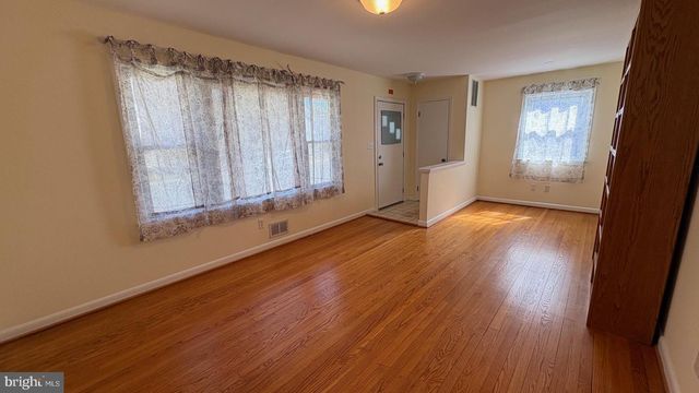 5713 PONTIAC, Berwyn Heights, MD 20740