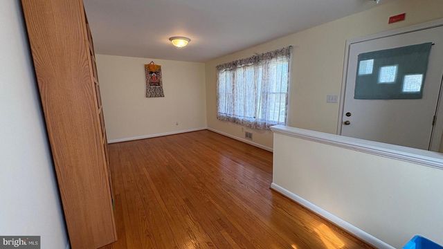5713 PONTIAC, Berwyn Heights, MD 20740
